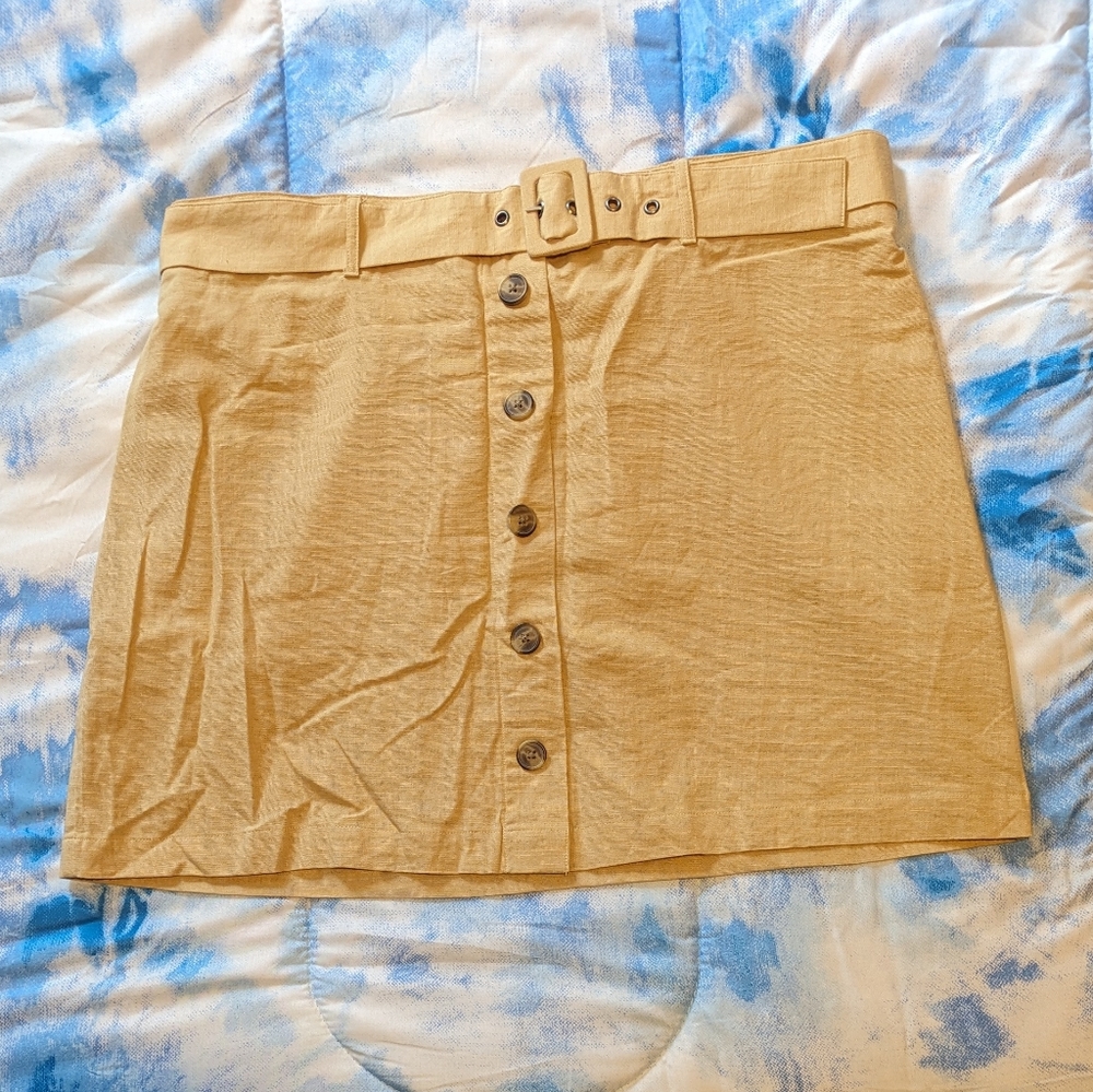 American Eagle Khaki Linen Belted Skirt